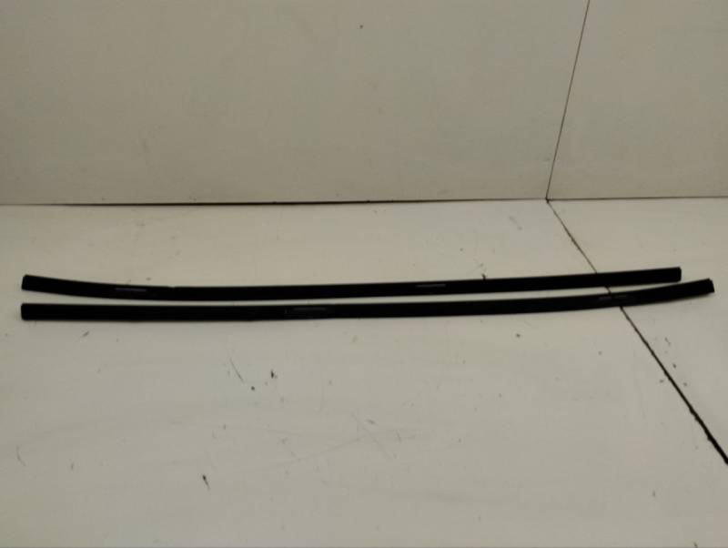 Молдинг крыши правый Peugeot 308 2007>