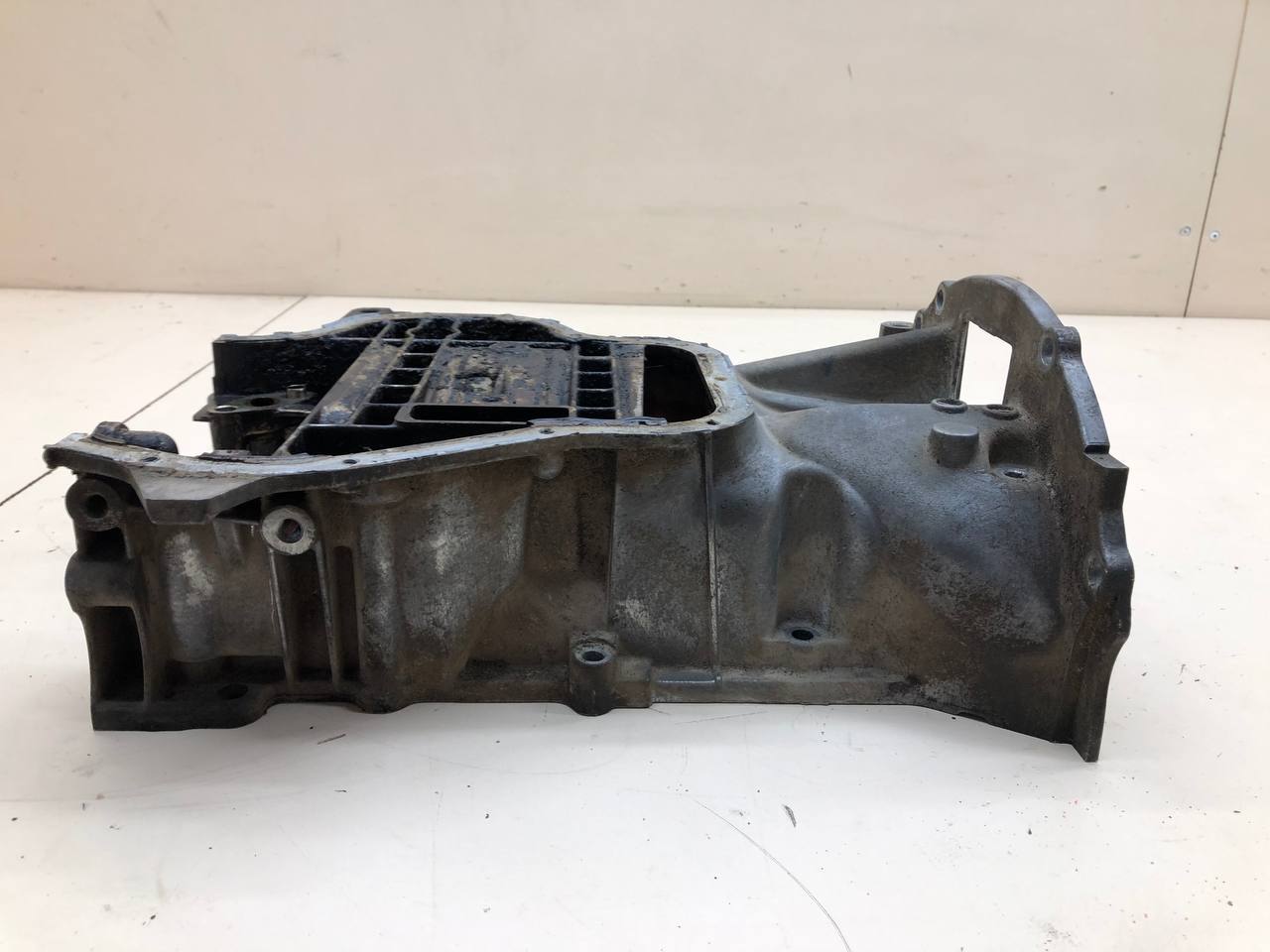 Поддон масляный двигателя Toyota Avensis (T250) 2003-2009 Поддон масляный двигателя Toyota Avensis (T250) 2003-2009