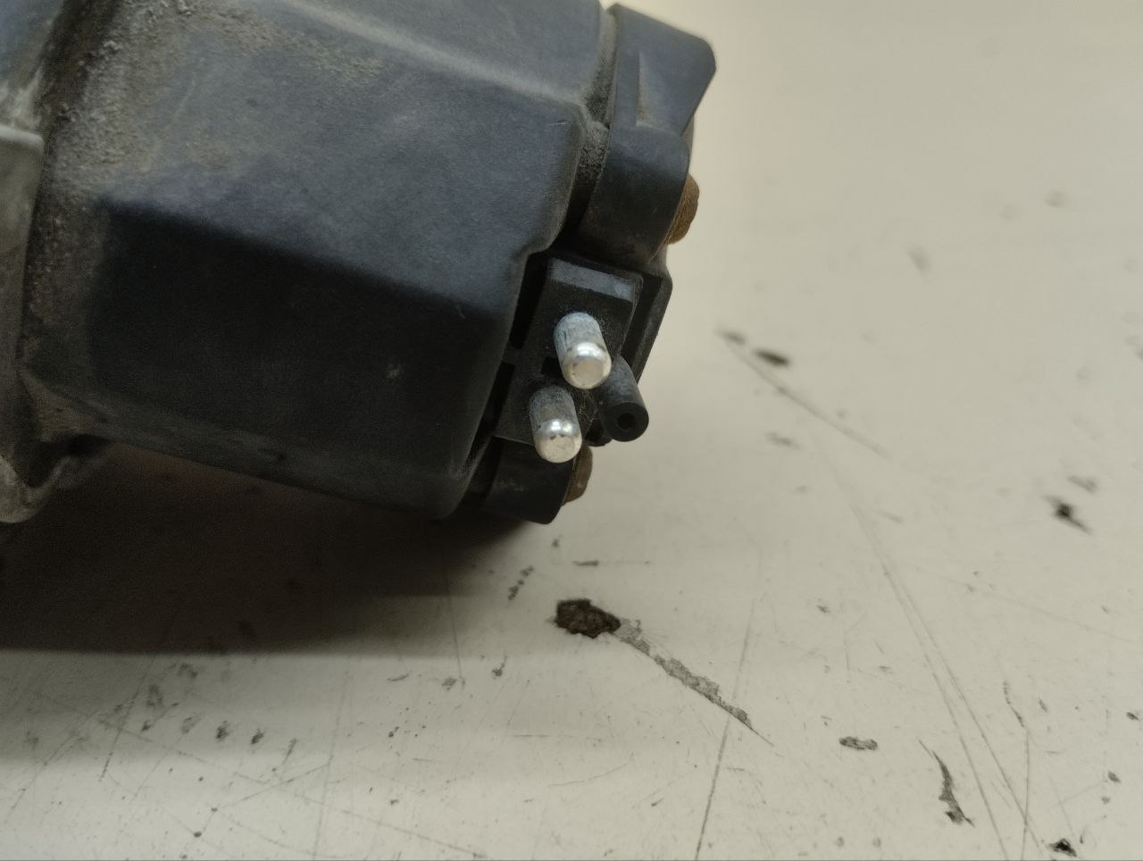 Насос воздушный Mercedes-Benz ML-Class (W163) 1998-2004 Насос воздушный Mercedes-Benz ML-Class (W163) 1998-2004