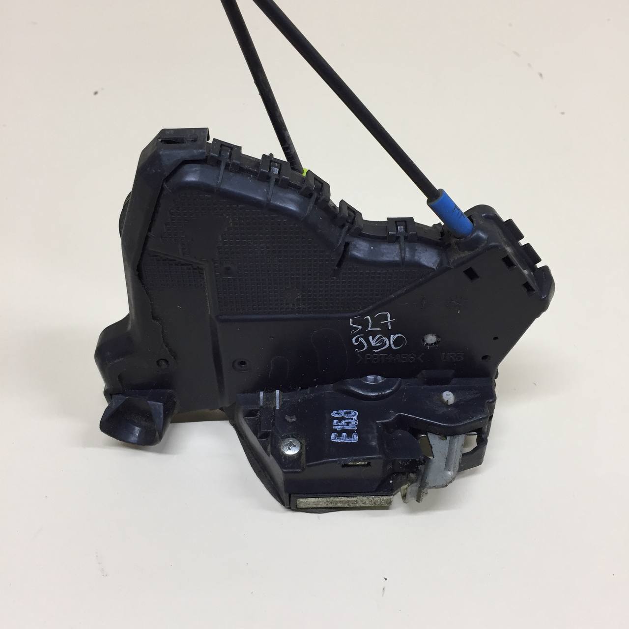 Замок двери передней правой Toyota Auris (E150) 2006-2012