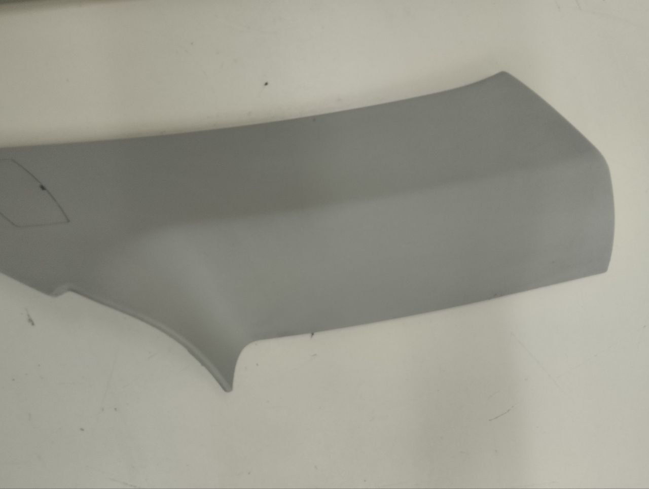Обшивка стойки Ford Focus 2 (DA) 2005-2008 Обшивка стойки Ford Focus 2 (DA) 2005-2008