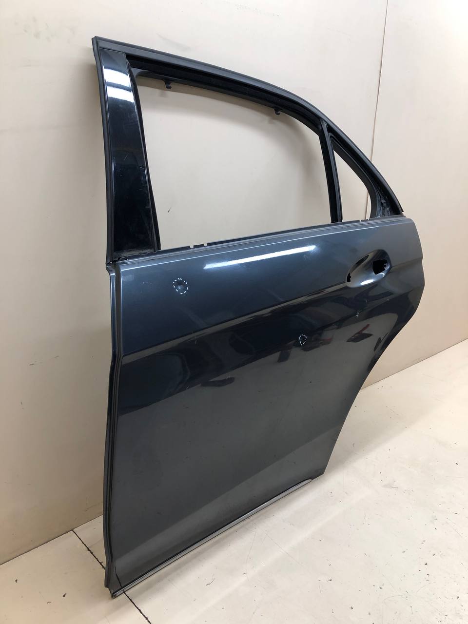 Дверь задняя левая Mercedes-Benz E-Class (W212/S212/C207/A207) 2009-2016 Дверь задняя левая Mercedes-Benz E-Class (W212/S212/C207/A207) 2009-2016