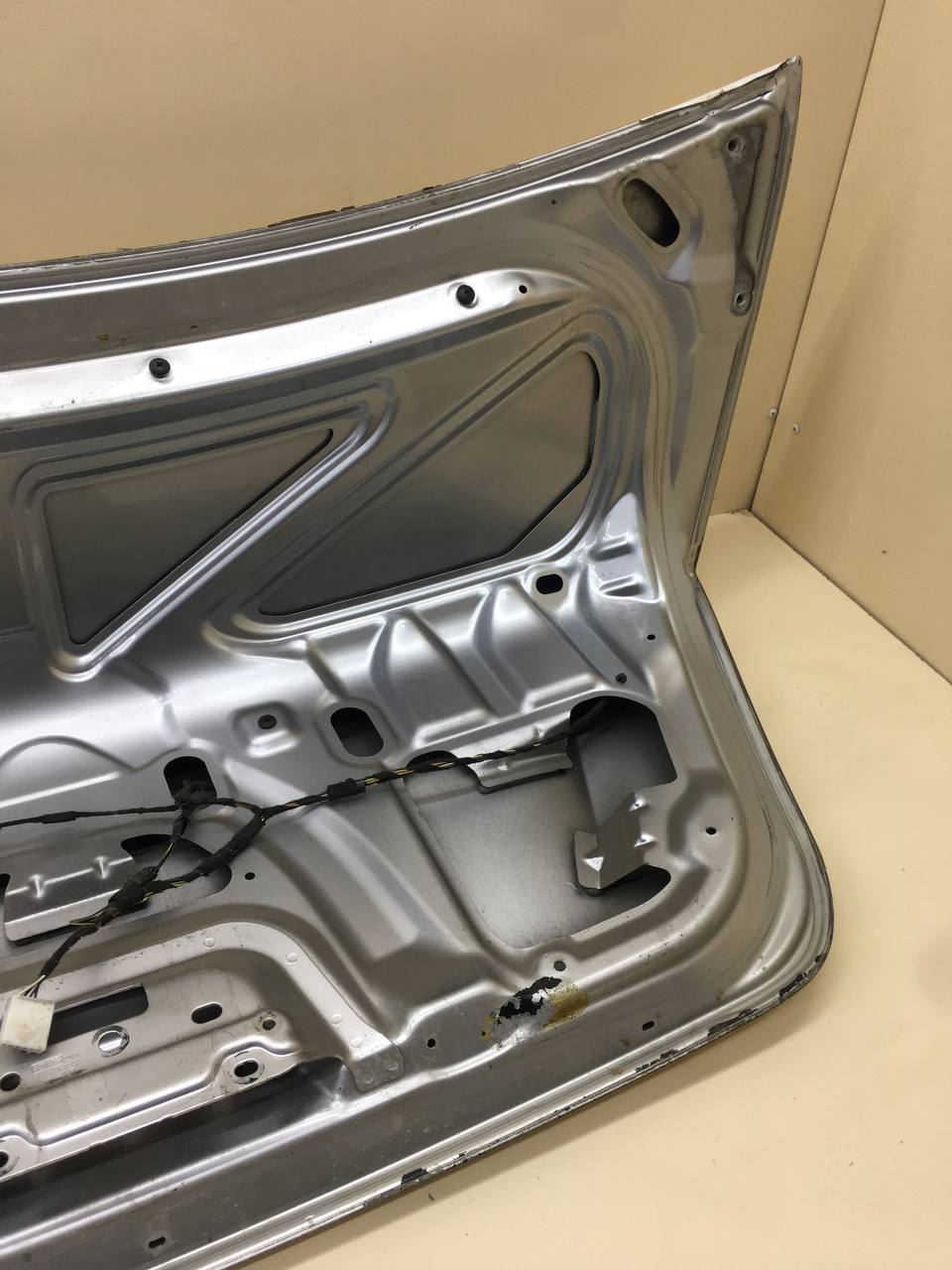 Крышка багажника Ford Focus 2 (DB) 2008-2011