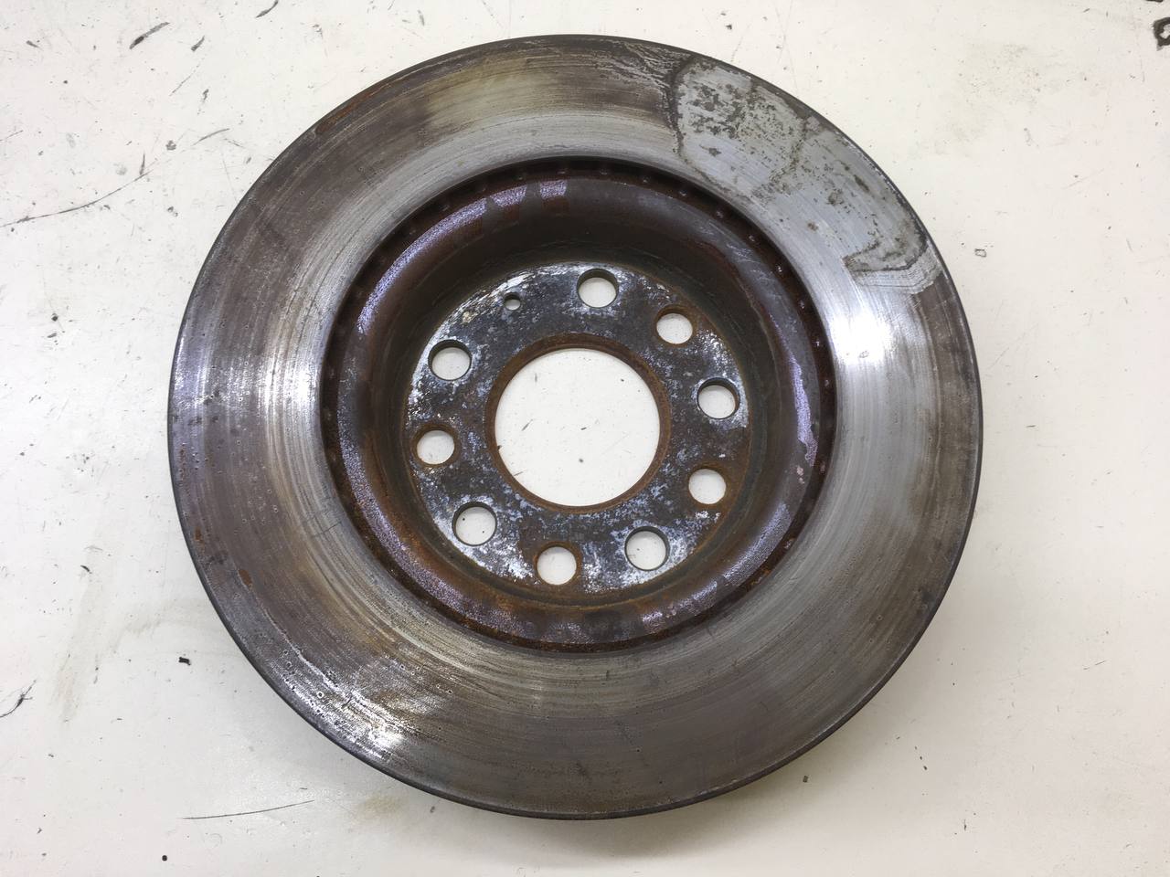 Диск тормозной передний Skoda Octavia (A5 1Z-) 2004-2013 Диск тормозной передний Skoda Octavia (A5 1Z-) 2004-2013