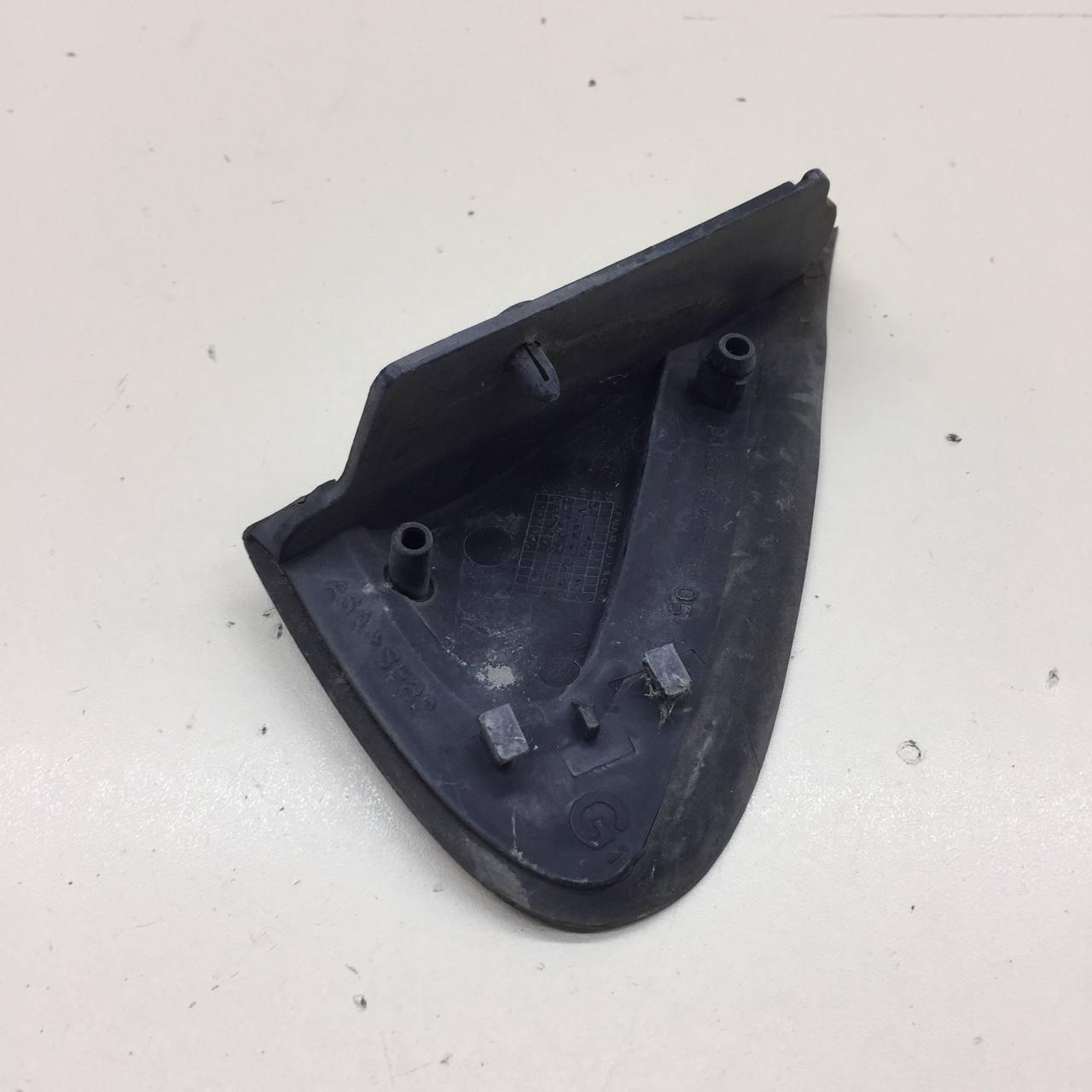 Накладка зеркала левого Citroen C5 2001-2008 Накладка зеркала левого Citroen C5 2001-2008