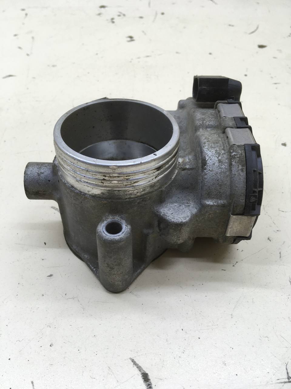 Заслонка дроссельная электрическая Chevrolet Niva 2009-2020