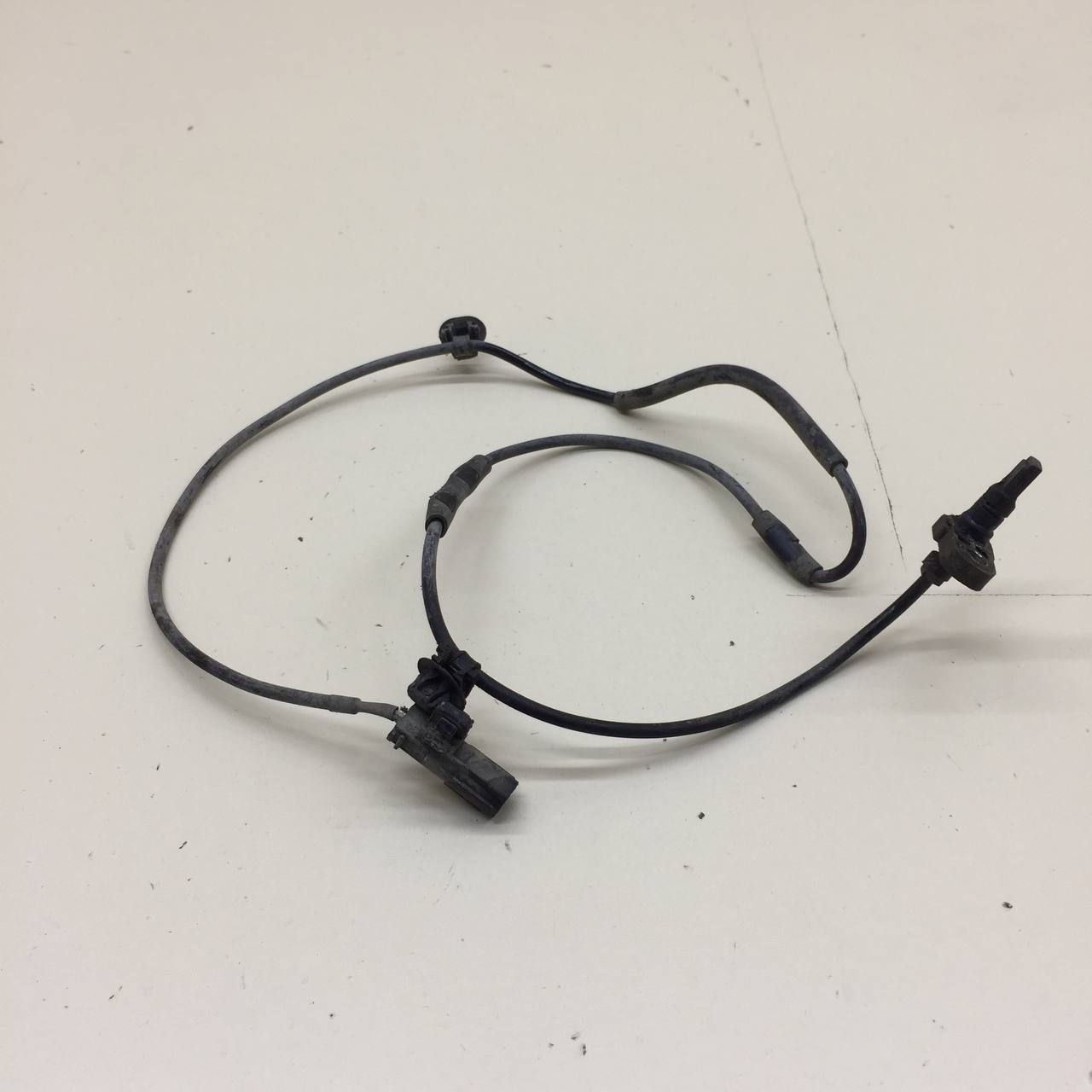 Датчик ABS передний правый Toyota Corolla E150 2006-2013