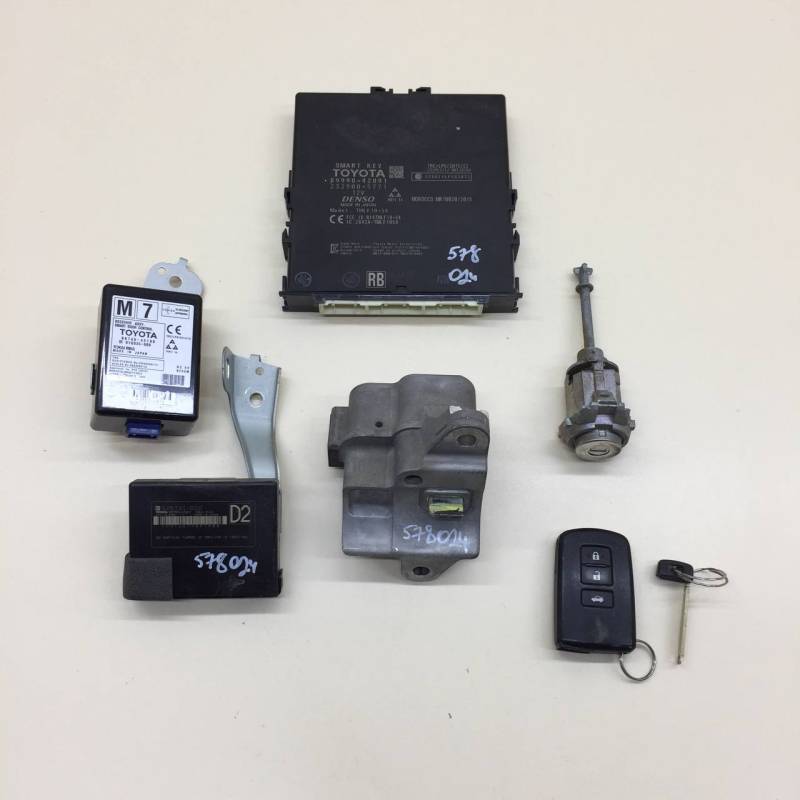 Замок зажигания Toyota Rav 4 (XA40) 2013-2019 Замок зажигания Toyota Rav 4 (XA40) 2013-2019