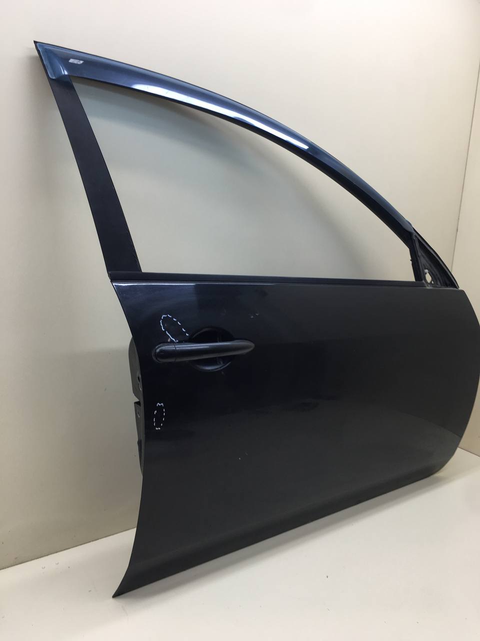 Дверь передняя правая Nissan Primera (P12) 2002-2007 Дверь передняя правая Nissan Primera (P12) 2002-2007