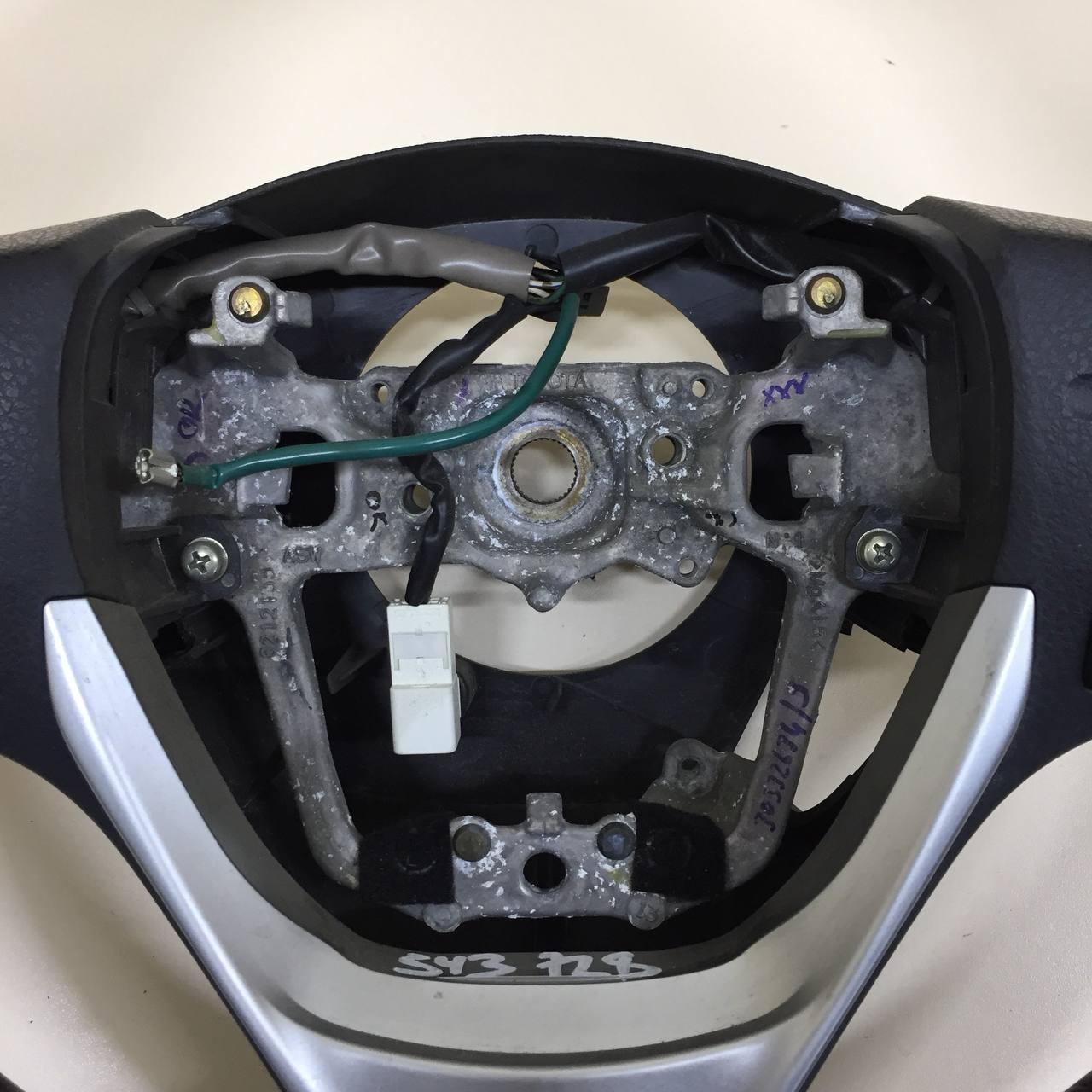 Рулевое колесо для AIR BAG (без AIR BAG) Toyota Corolla E180 2013-2019