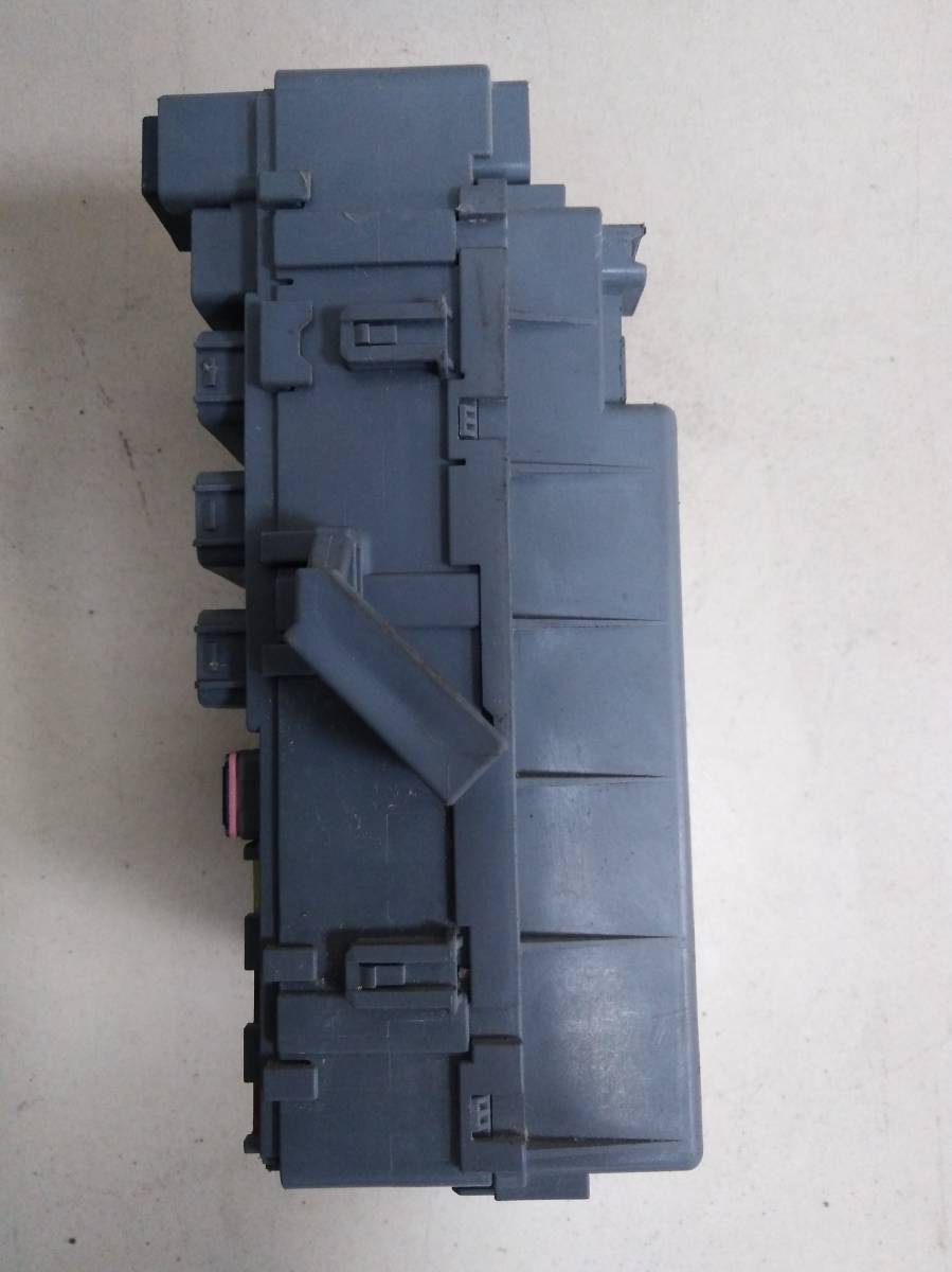 Блок предохранителей Honda Civic 4D 2006-2012