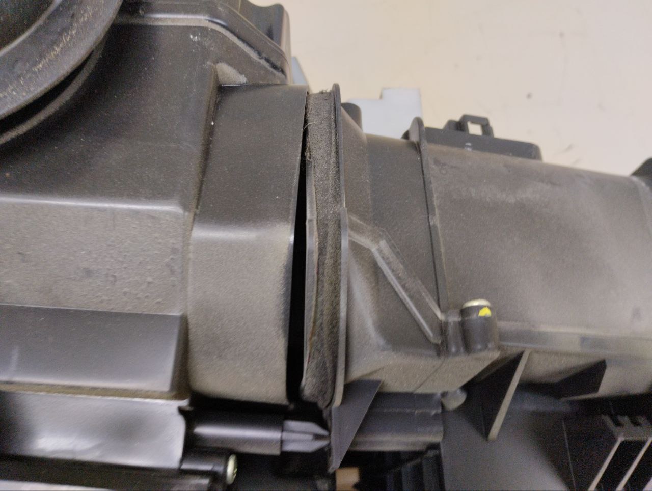 Корпус отопителя Nissan Almera Classic (B10) 2006-2013 Корпус отопителя Nissan Almera Classic (B10) 2006-2013