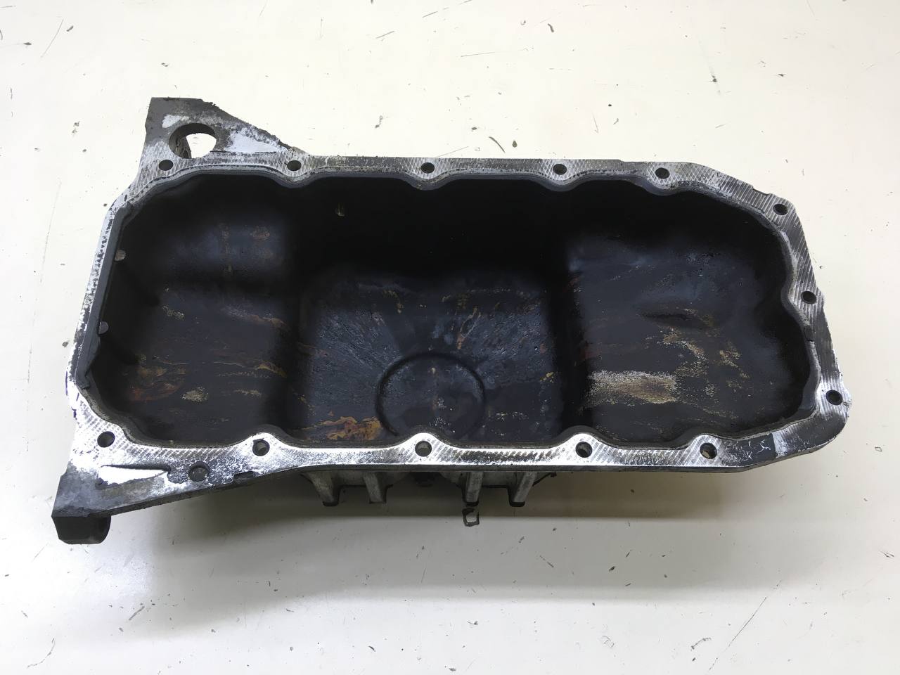 Поддон масляный двигателя Ford Fusion (JU) 2002-2012 Поддон масляный двигателя Ford Fusion (JU) 2002-2012