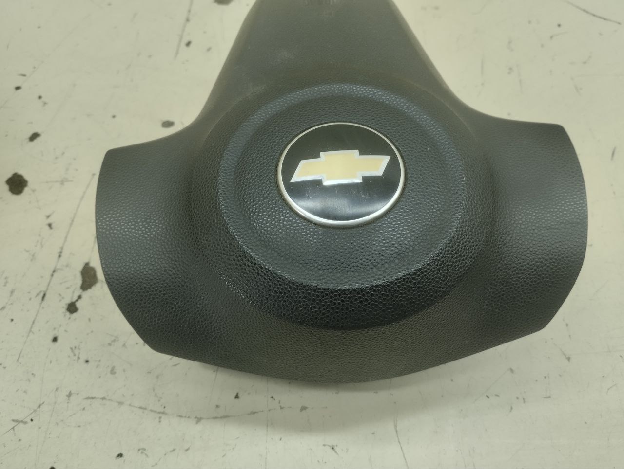 Подушка безопасности в рулевое колесо Chevrolet Niva 2009-2020 Подушка безопасности в рулевое колесо Chevrolet Niva 2009-2020