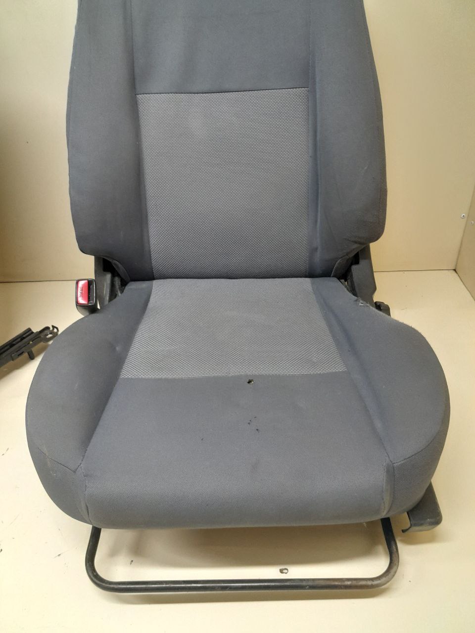 Сиденье (комплект) Nissan Almera (N16) 2000-2006
