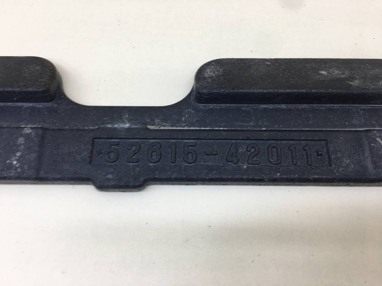 Наполнитель заднего бампера Toyota Rav 4 (A30) 2006-2013