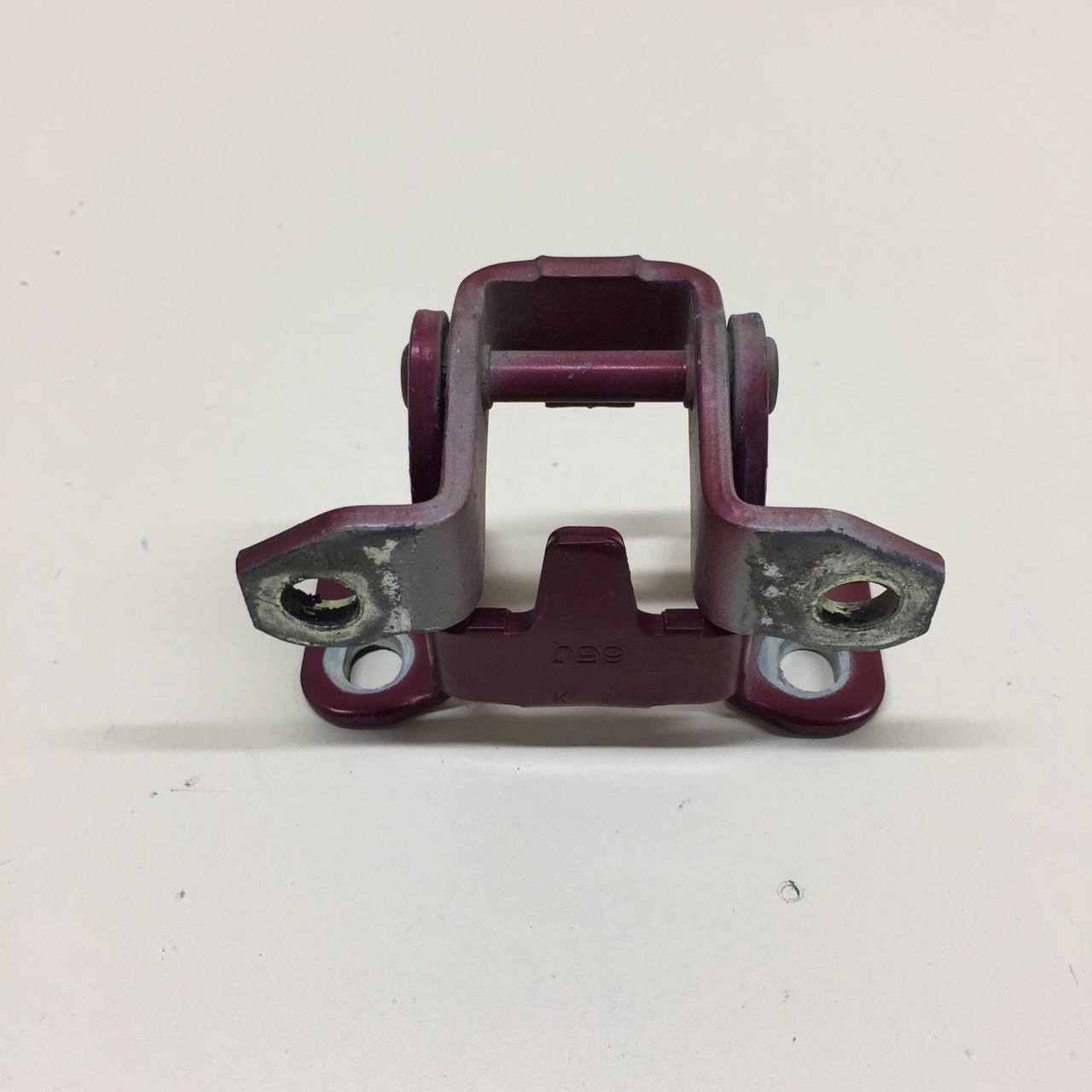 Петля двери багажника Suzuki Grand Vitara 2005-2015 Петля двери багажника Suzuki Grand Vitara 2005-2015