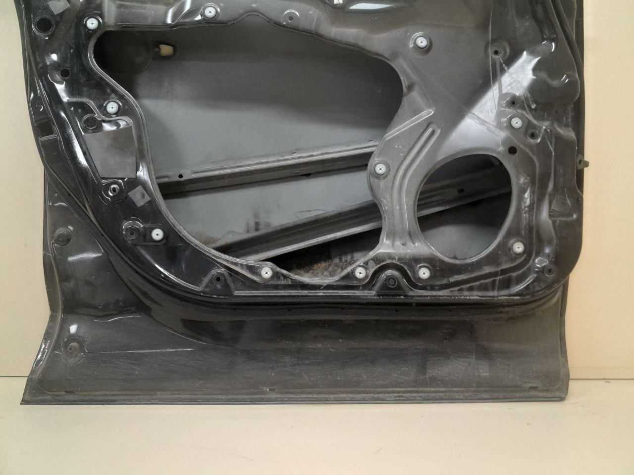 Дверь передняя левая Mazda CX-7 (ER) 2006-2012