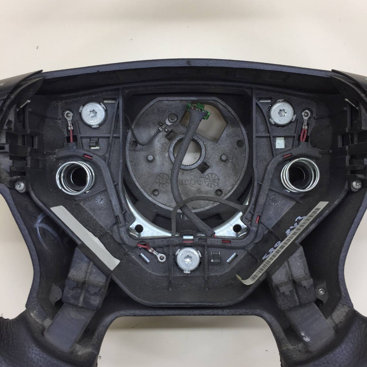 Рулевое колесо для AIR BAG (без AIR BAG) Volvo XC90 2002-2015 Рулевое колесо для AIR BAG (без AIR BAG) Volvo XC90 2002-2015
