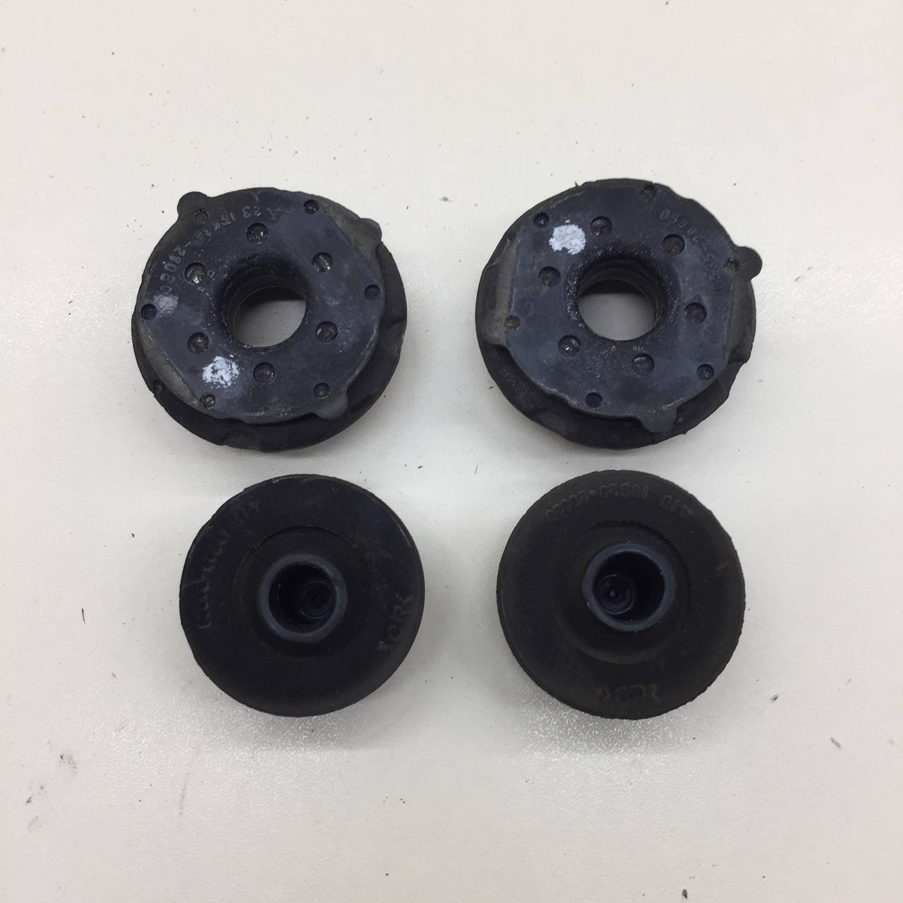 Кронштейн радиатора Toyota Camry (XV50) 2011-2017 Кронштейн радиатора Toyota Camry (XV50) 2011-2017