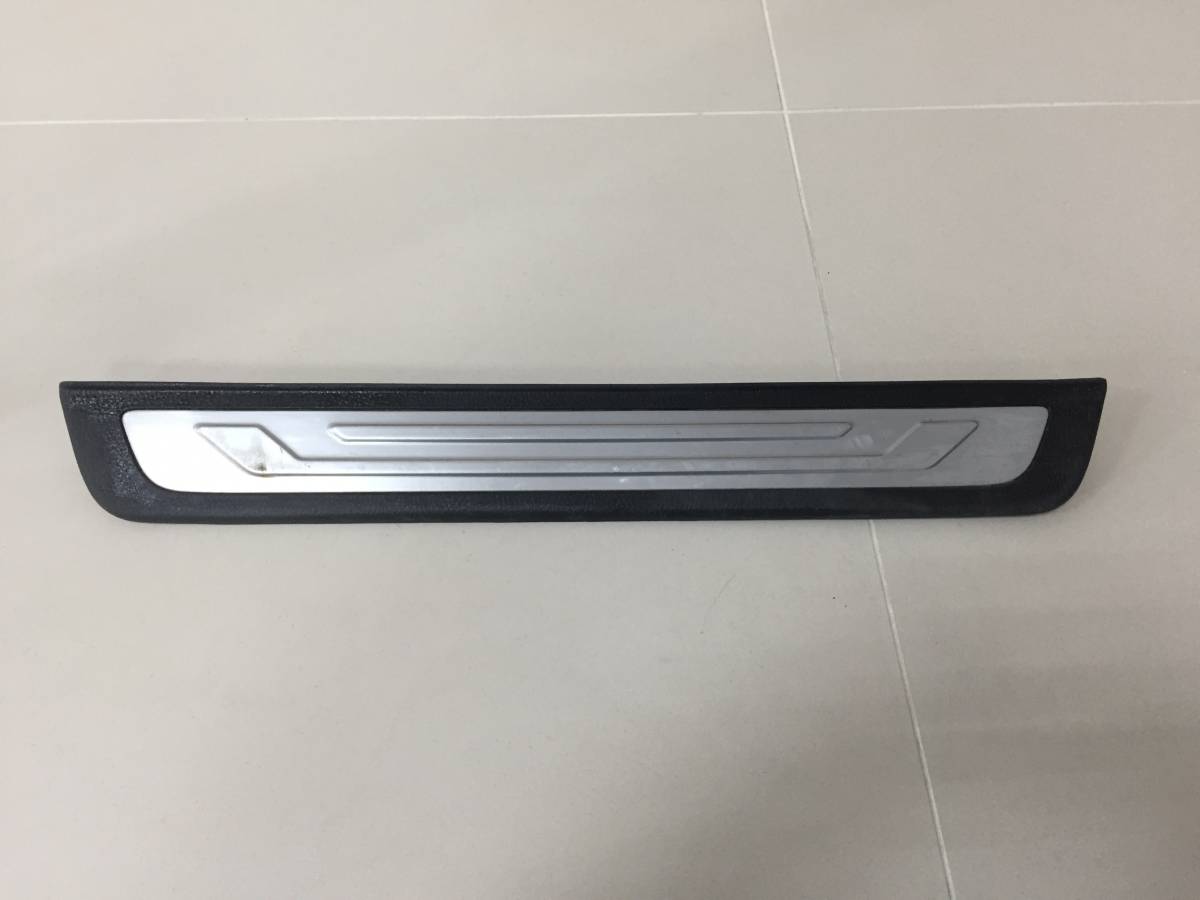 Накладка порога (внутренняя) Kia Sorento (XM) 2009-2021