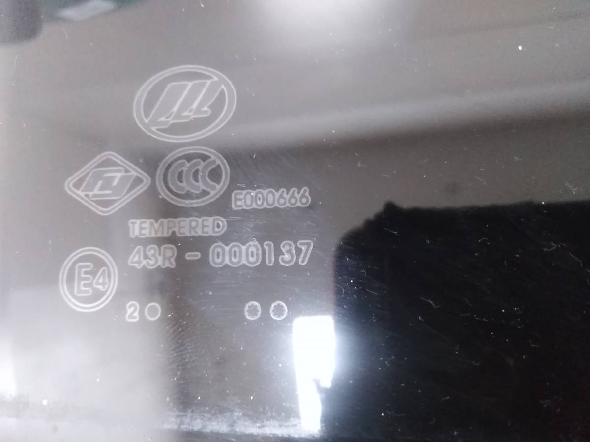 Стекло двери задней правой Lifan Solano 1 2008-2016