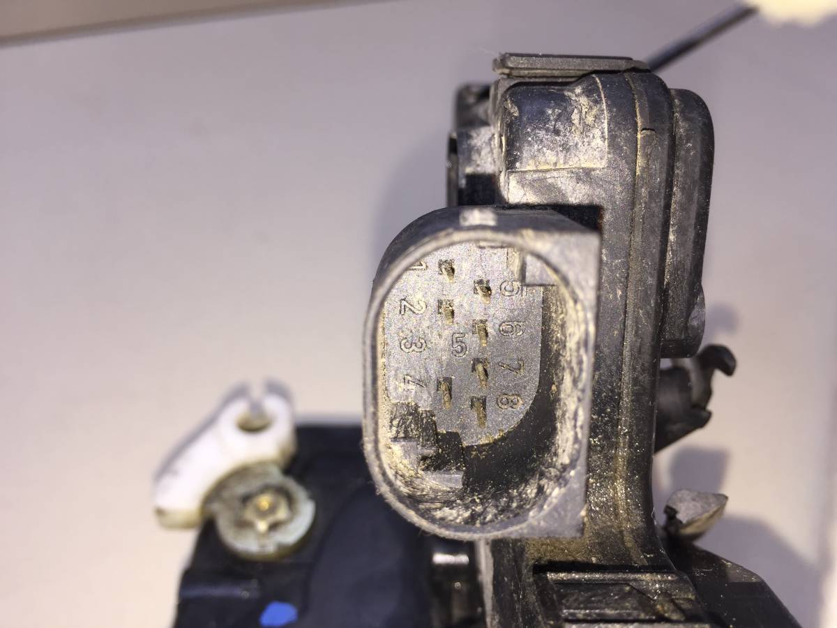 Замок двери задней правой BMW 3-series E46 1998-2005