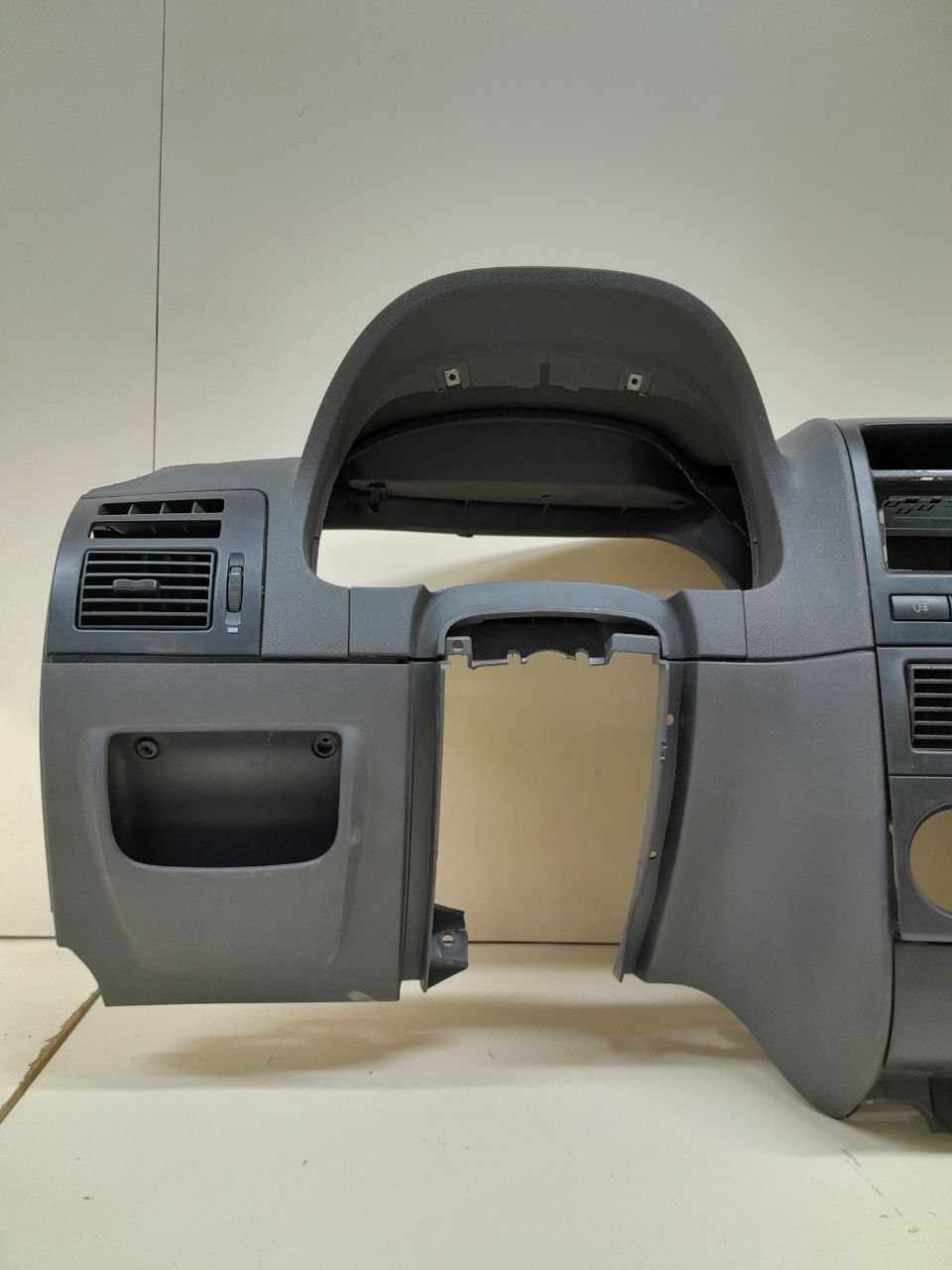 Торпедо Fiat Albea 2002-2012