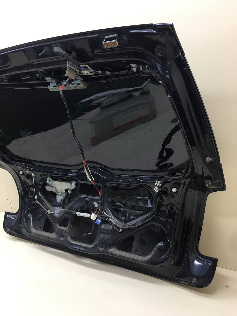Дверь багажника со стеклом Toyota Auris (E150) 2006-2012