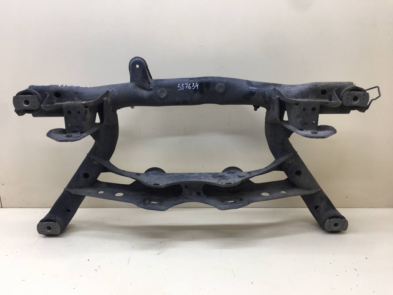 Балка задняя Volkswagen Tiguan (5N1) 2007-2011 Балка задняя Volkswagen Tiguan (5N1) 2007-2011