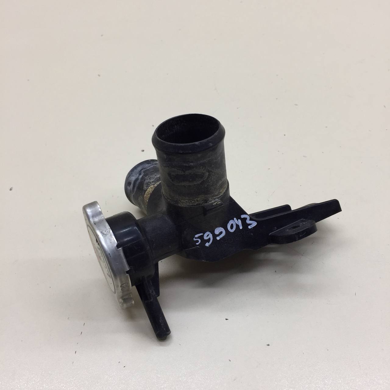 Тройник системы охлаждения Kia Rio 3 (QB) 2011-2017