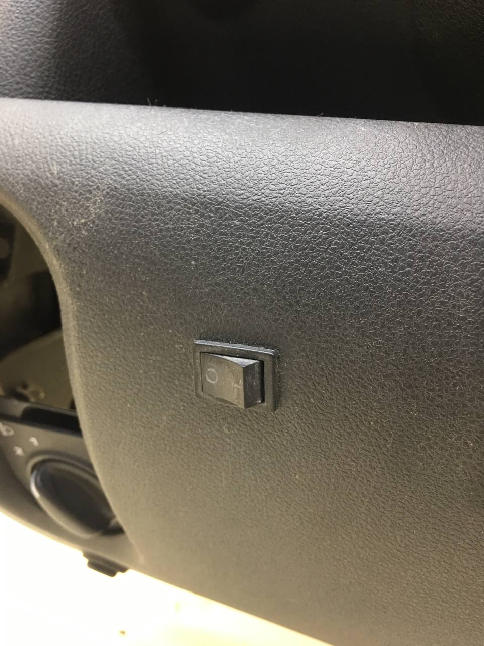 Торпедо Lada Granta 2011>