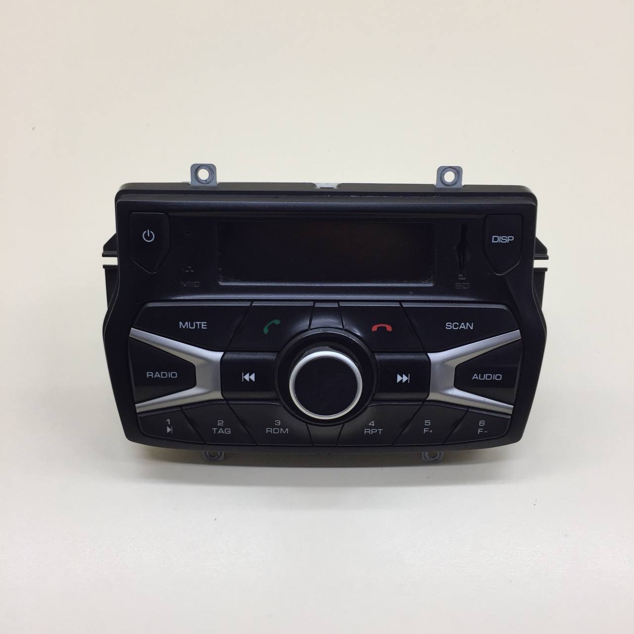 Магнитола Lada Vesta 2015>