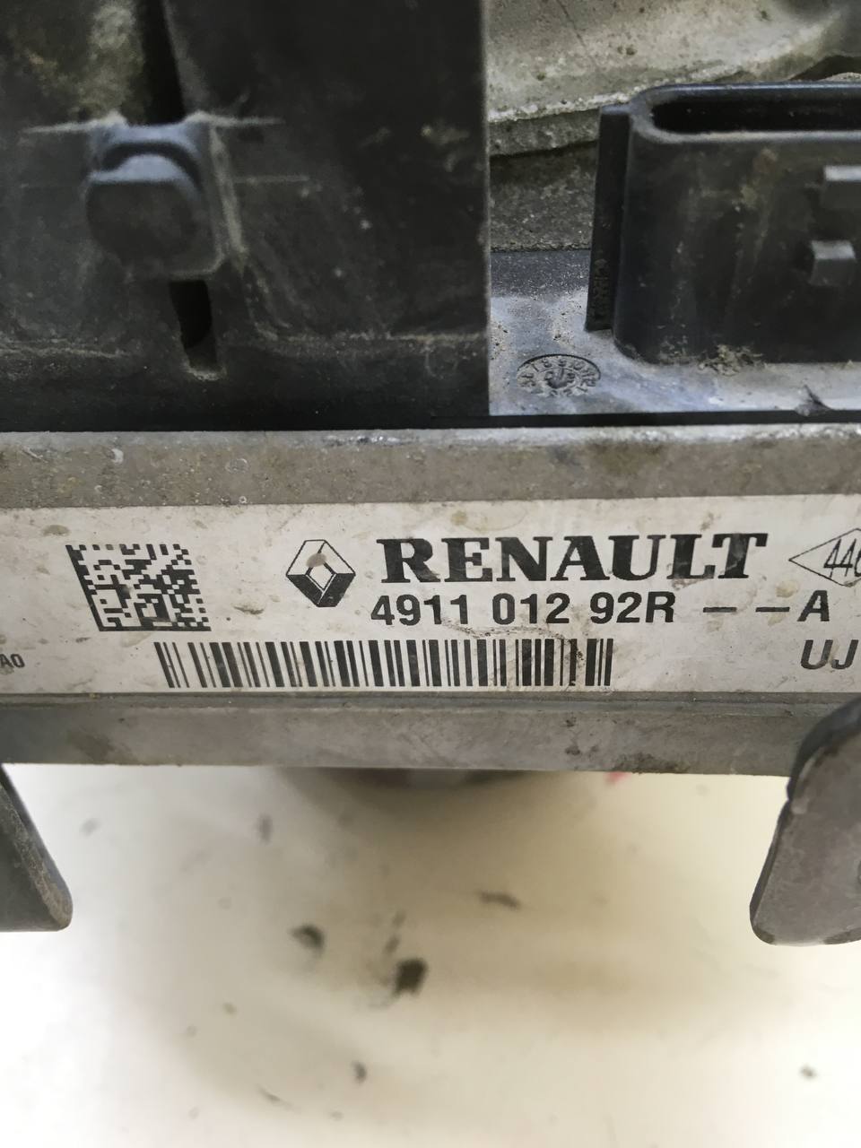 Насос гидроусилителя (электрогидроусилитель, ЭГУР) Renault Sandero Stepway (5S) 2014-2022 Насос гидроусилителя (электрогидроусилитель, ЭГУР) Renault Sandero Stepway (5S) 2014-2022