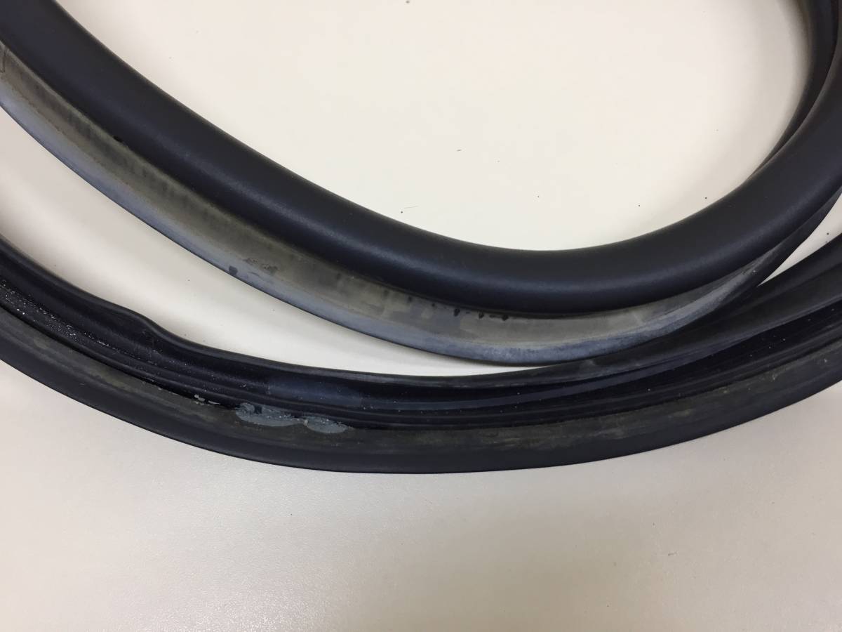 Уплотнитель багажника Peugeot 308 2007>