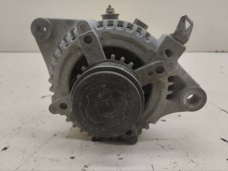 Генератор Toyota Corolla E150 2006-2013 Генератор Toyota Corolla E150 2006-2013