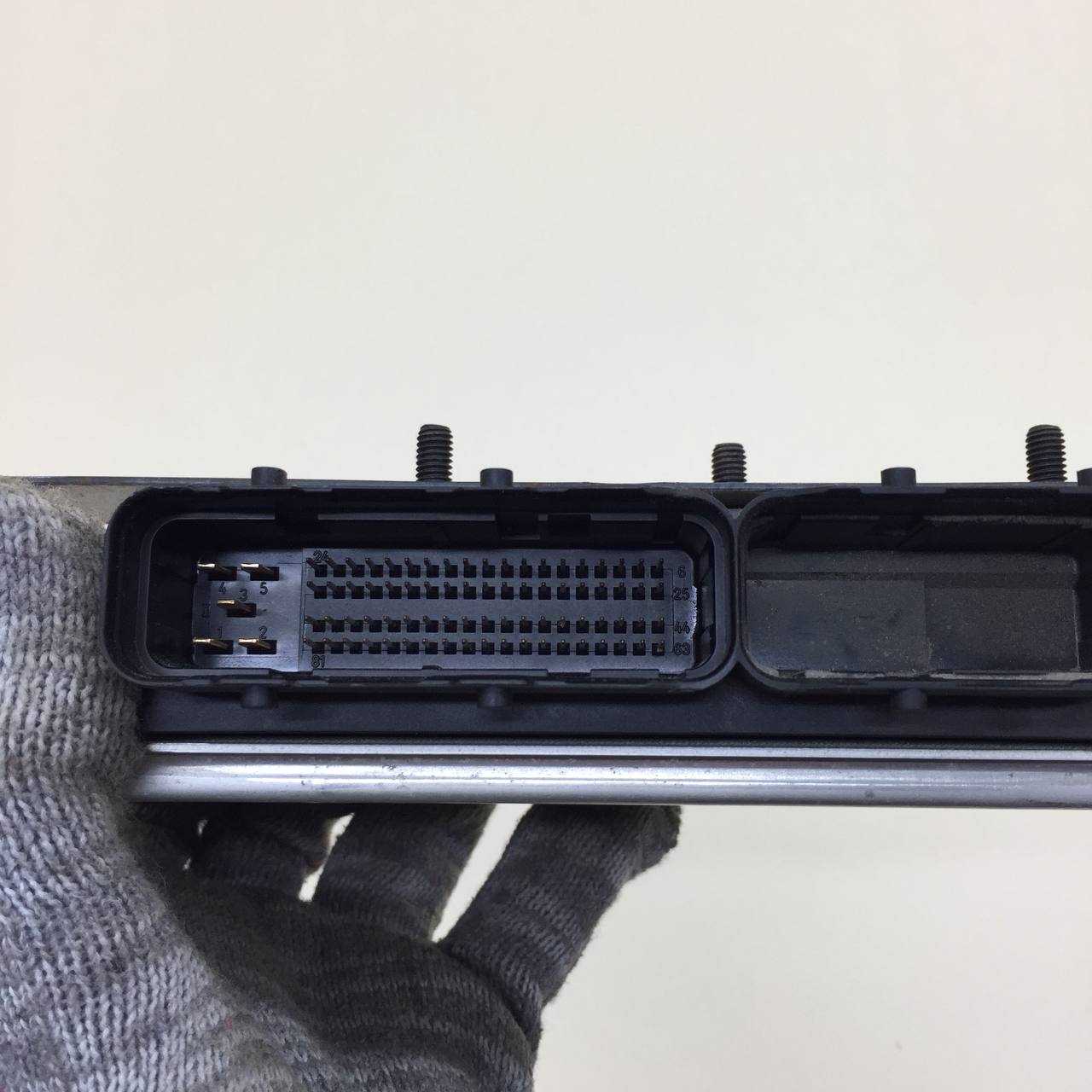 Блок управления двигателем Chevrolet Niva 2009-2020