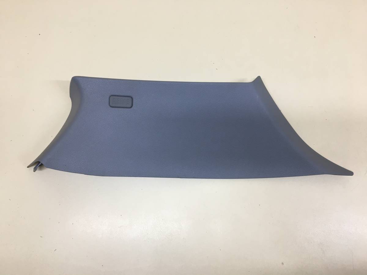 Обшивка стойки BMW 1-series E87/E81 2004-2011