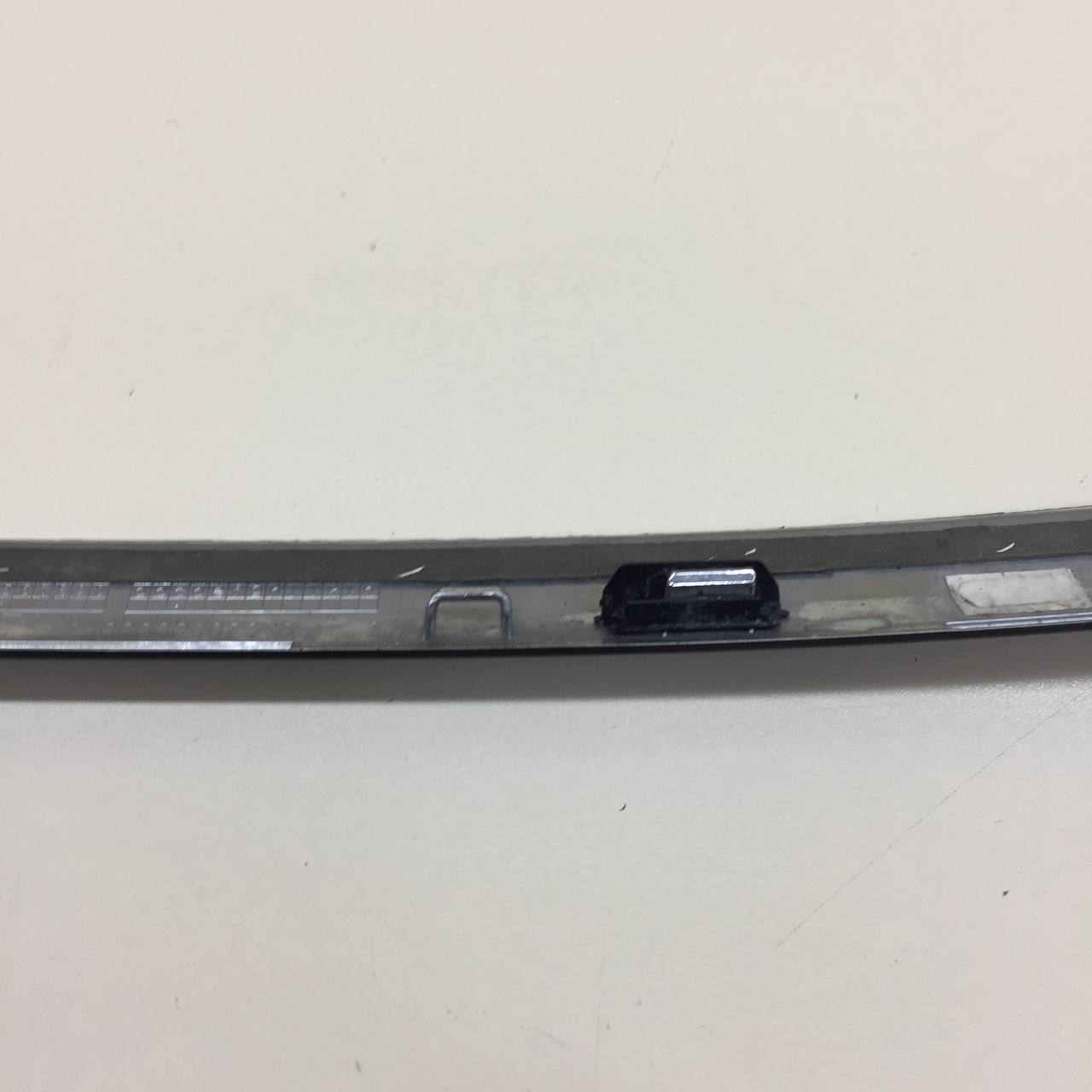 Накладка крышки багажника Mercedes-Benz C-Class (W205) 2014>