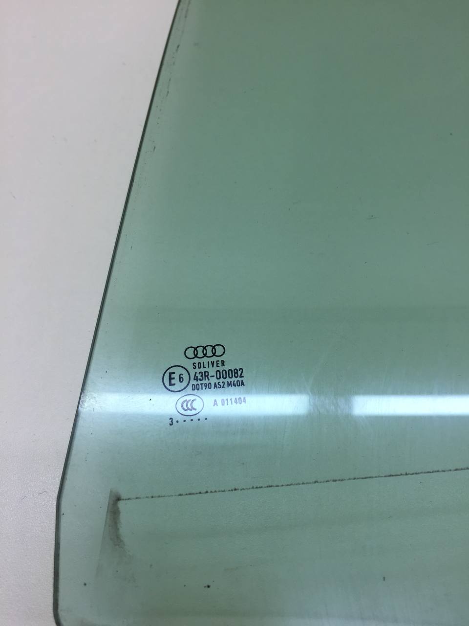 Стекло двери задней левой Audi A6 (C7) 2011>