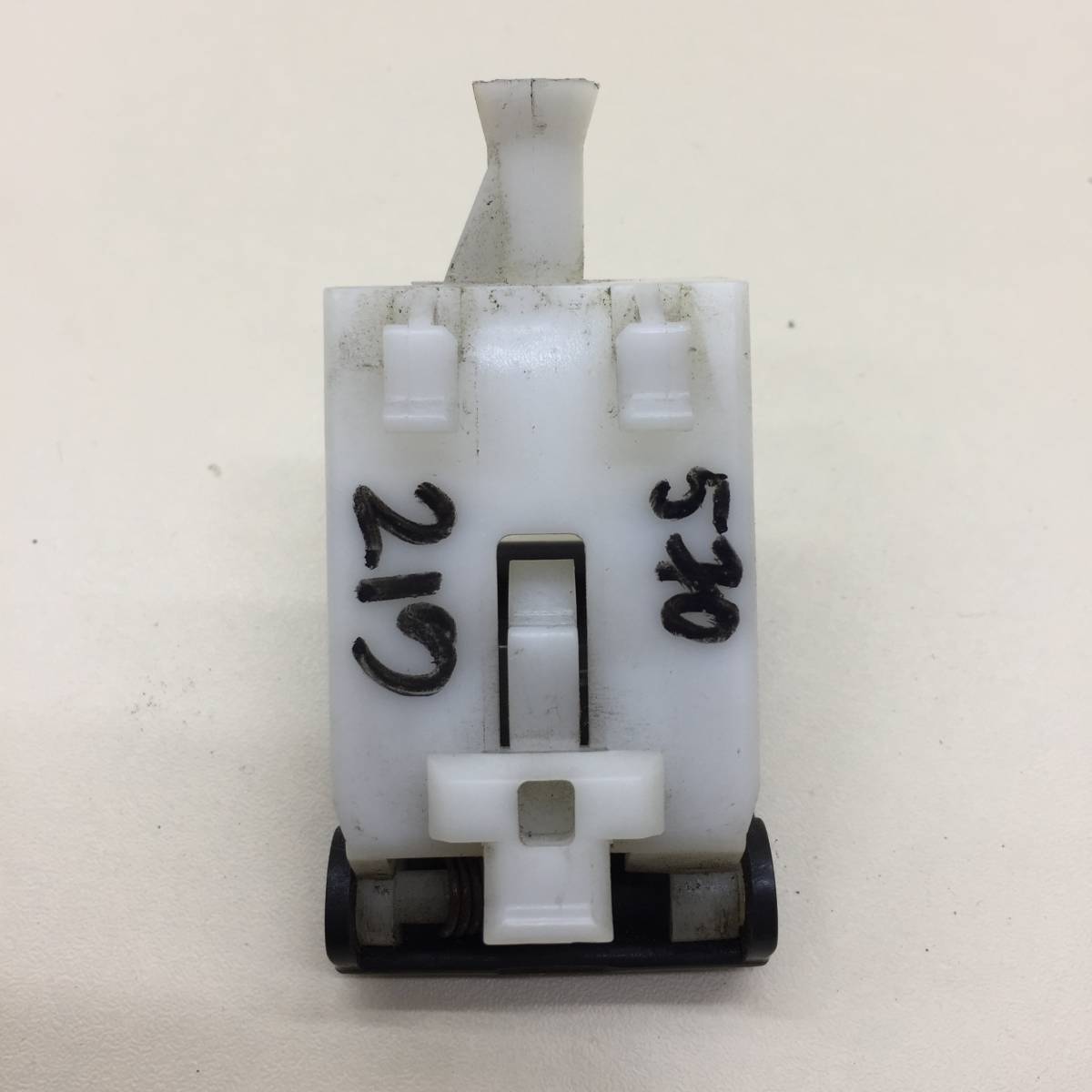 Ручка открывания капота Toyota Corolla E150 2006-2013