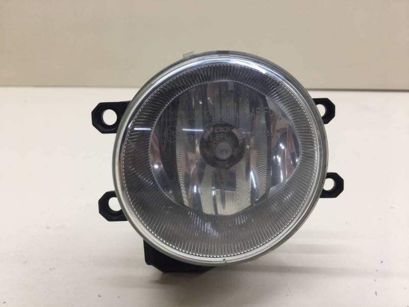 Фара противотуманная левая Toyota Rav 4 (XA40) 2013-2019