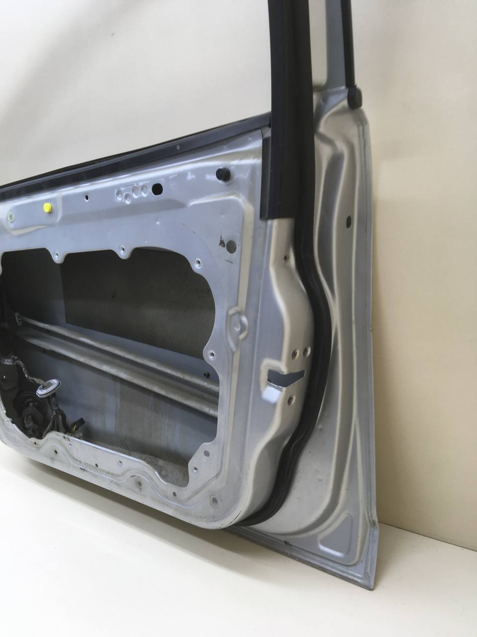 Дверь передняя правая Ford Focus 2 (DA) 2005-2008 Дверь передняя правая Ford Focus 2 (DA) 2005-2008