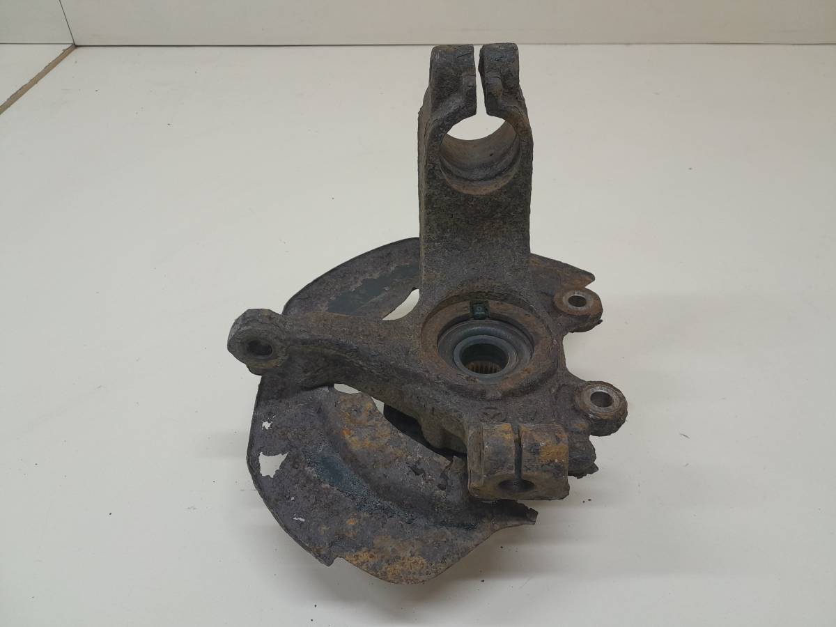 Кулак поворотный передний левый Mazda Mazda 3 (BL) 2009-2013