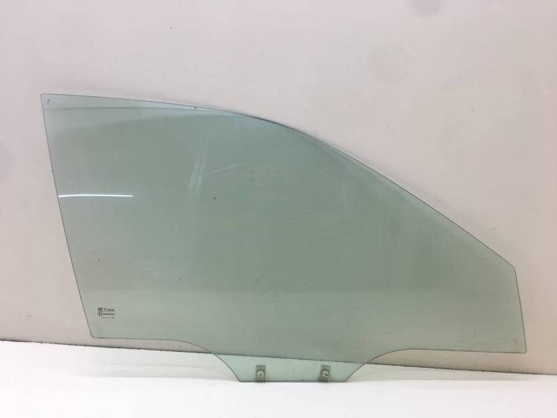 Стекло двери передней правой Kia Spectra (SD) 2004-2011