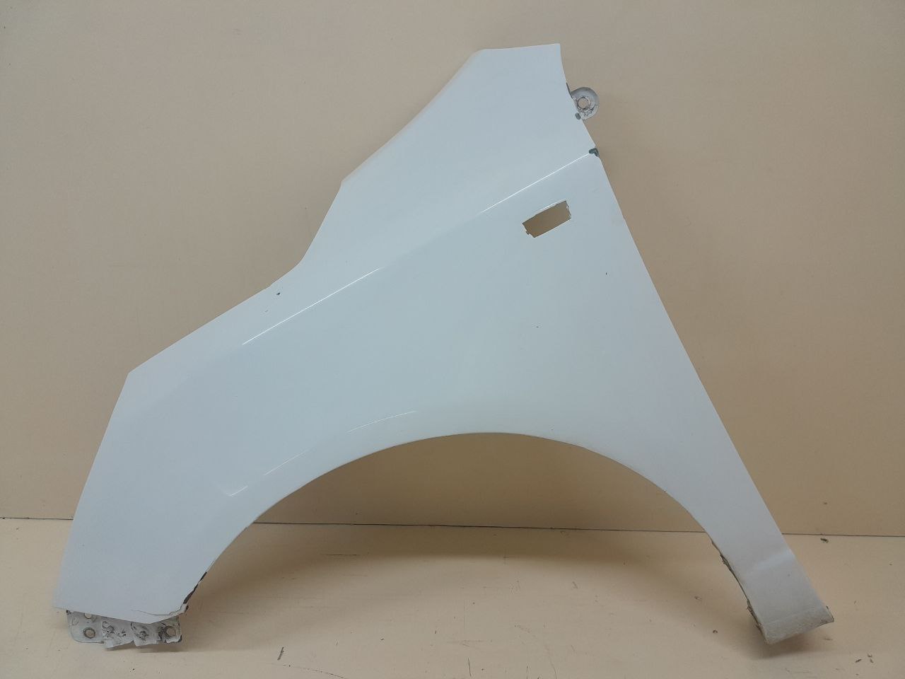 Крыло переднее левое Chevrolet Cobalt (T250) 2011-2015