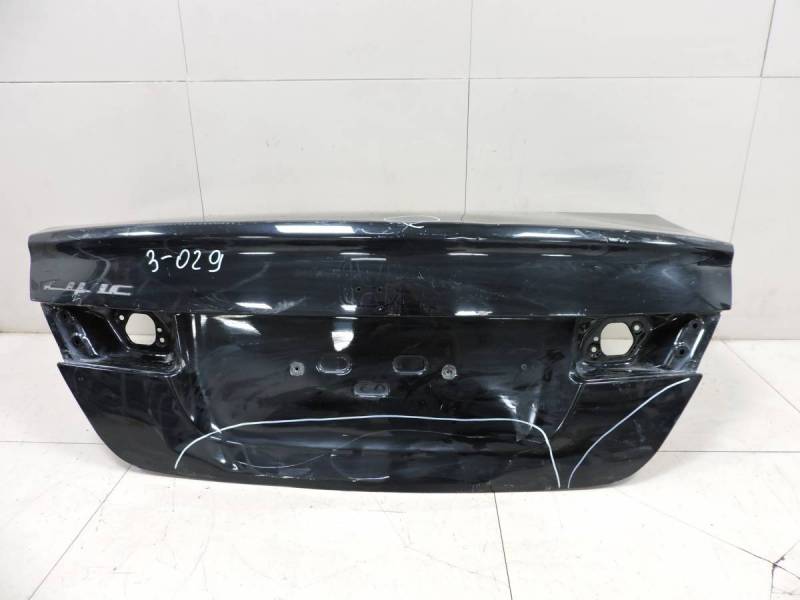 Крышка багажника Honda Civic 4D 2012>
