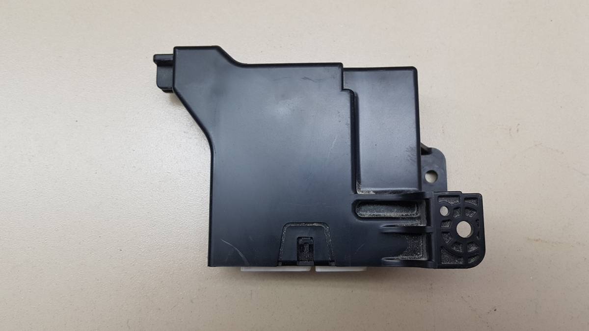 Блок электронный Toyota Corolla E150 2006-2013