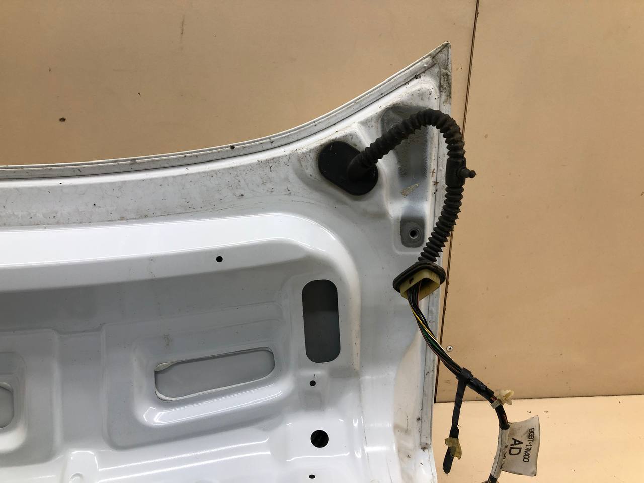 Крышка багажника Ford Mondeo 4 2007-2015