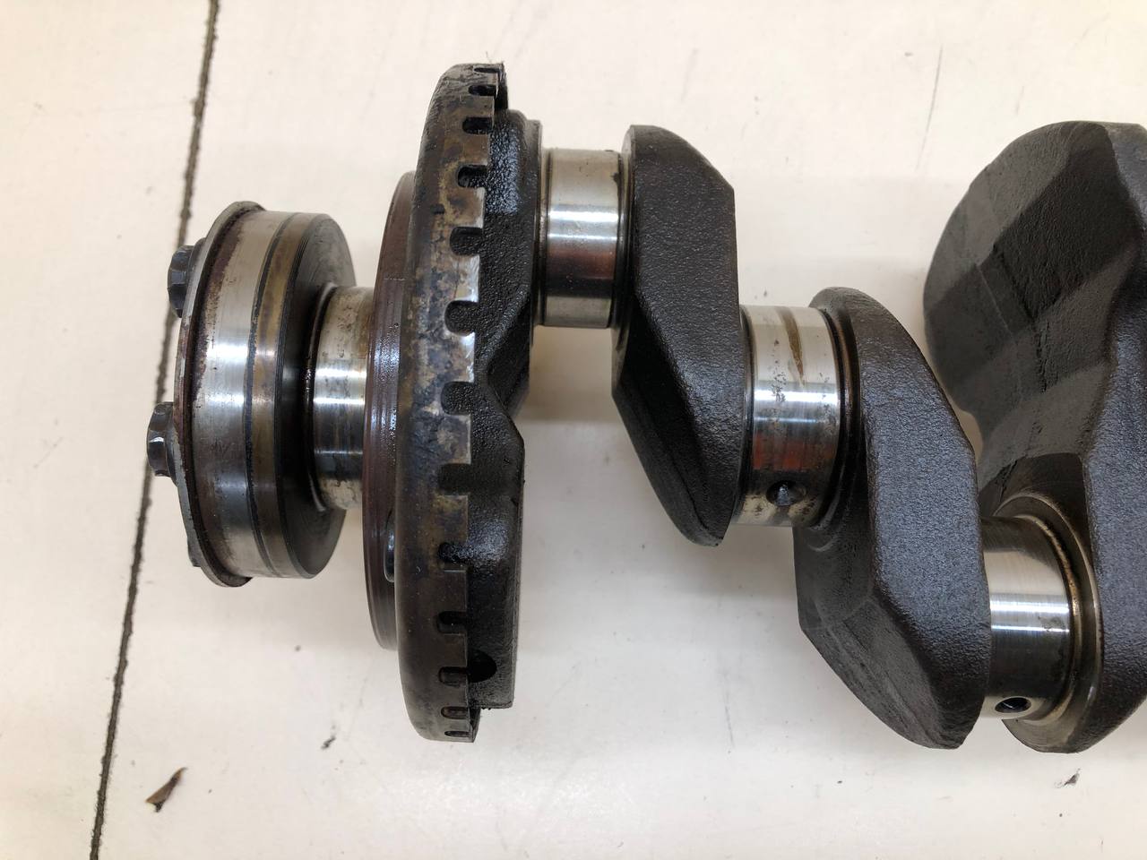 Коленвал Nissan Qashqai (J10) 2006-2013 Коленвал Nissan Qashqai (J10) 2006-2013